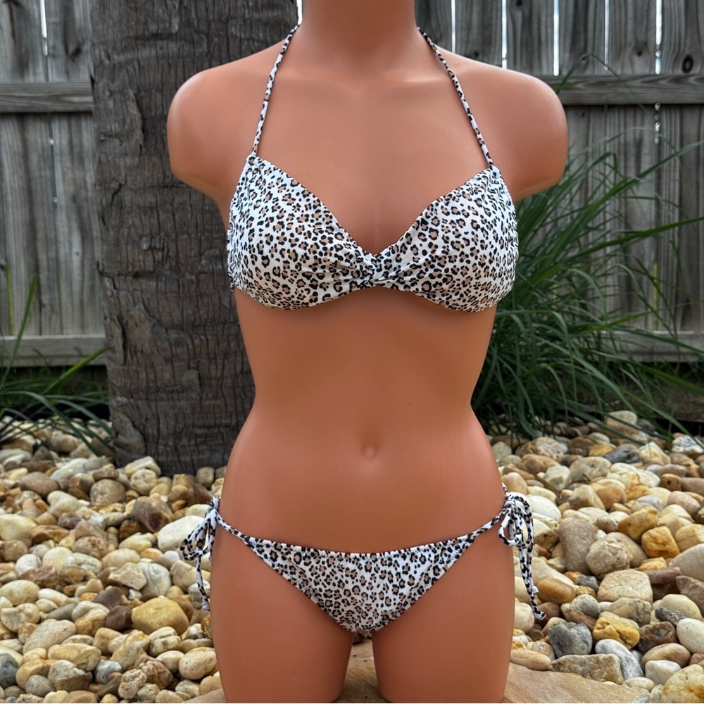 Victoria’s Secret Runched Halter and Scunch Butt Teeny Bikini in Leopard